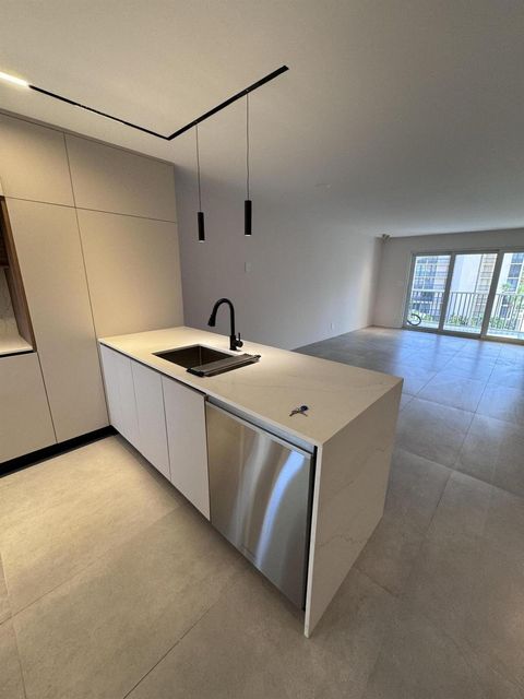 2871 N Ocean R444 Boulevard R444 Boca Raton FL 33431