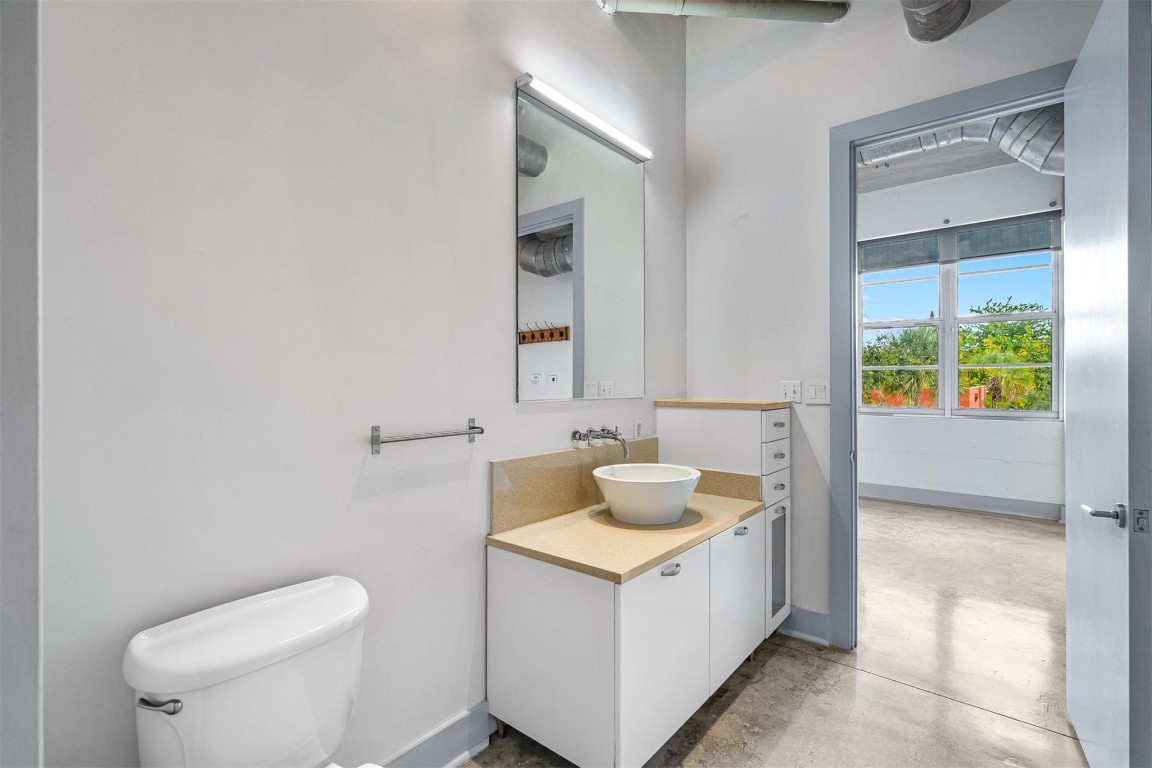 Avenue Lofts - Residential