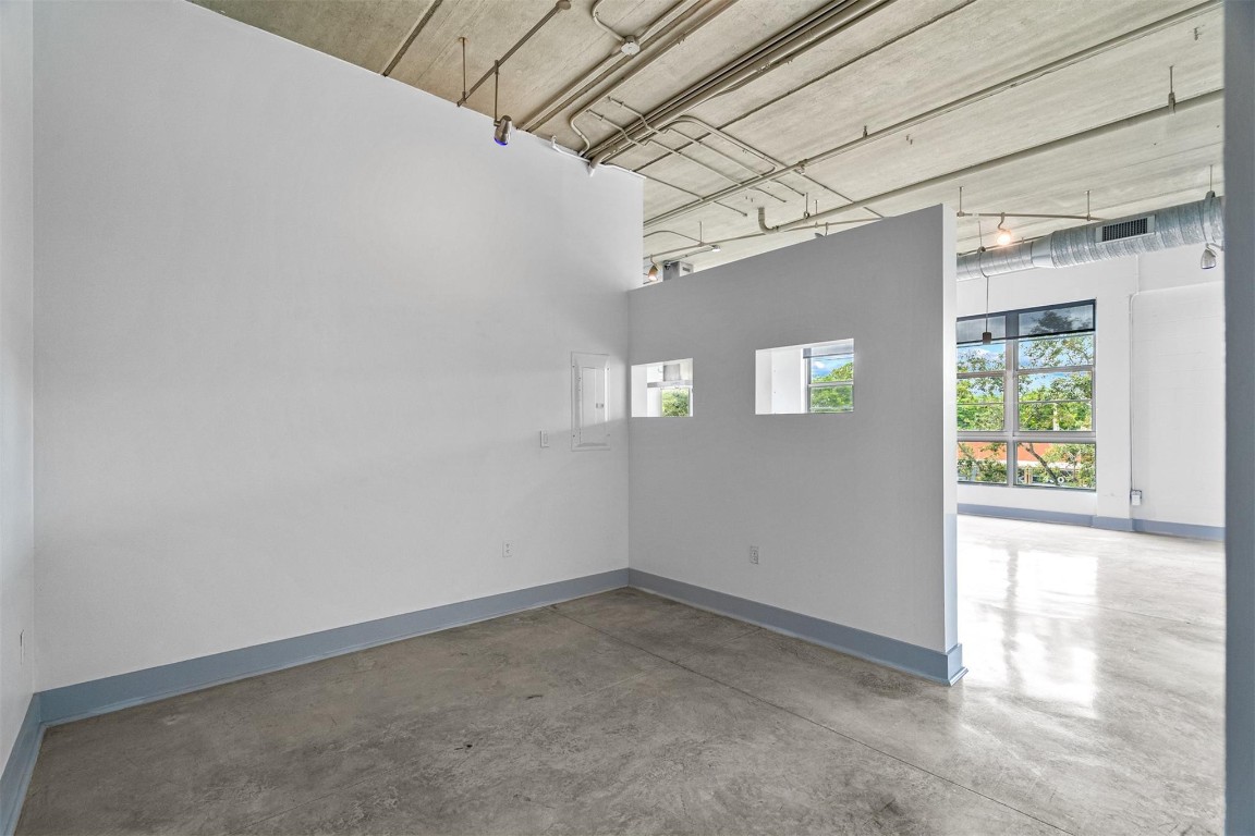 Avenue Lofts - Residential