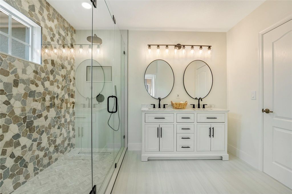 Photo of 6253 SW Bald Eagle Dr, Palm City, FL 34990 (MLS # F10513945)