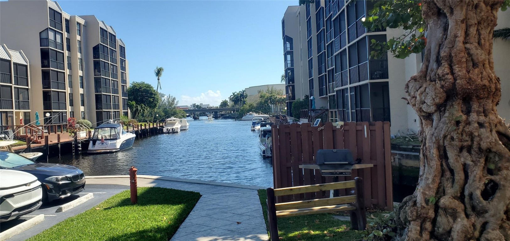 Boca Bayou Condo 01-04 - Residential Lease