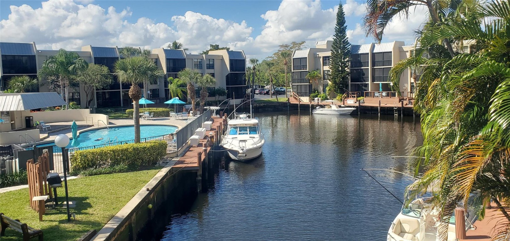 Boca Bayou Condo 01-04 - Residential Lease