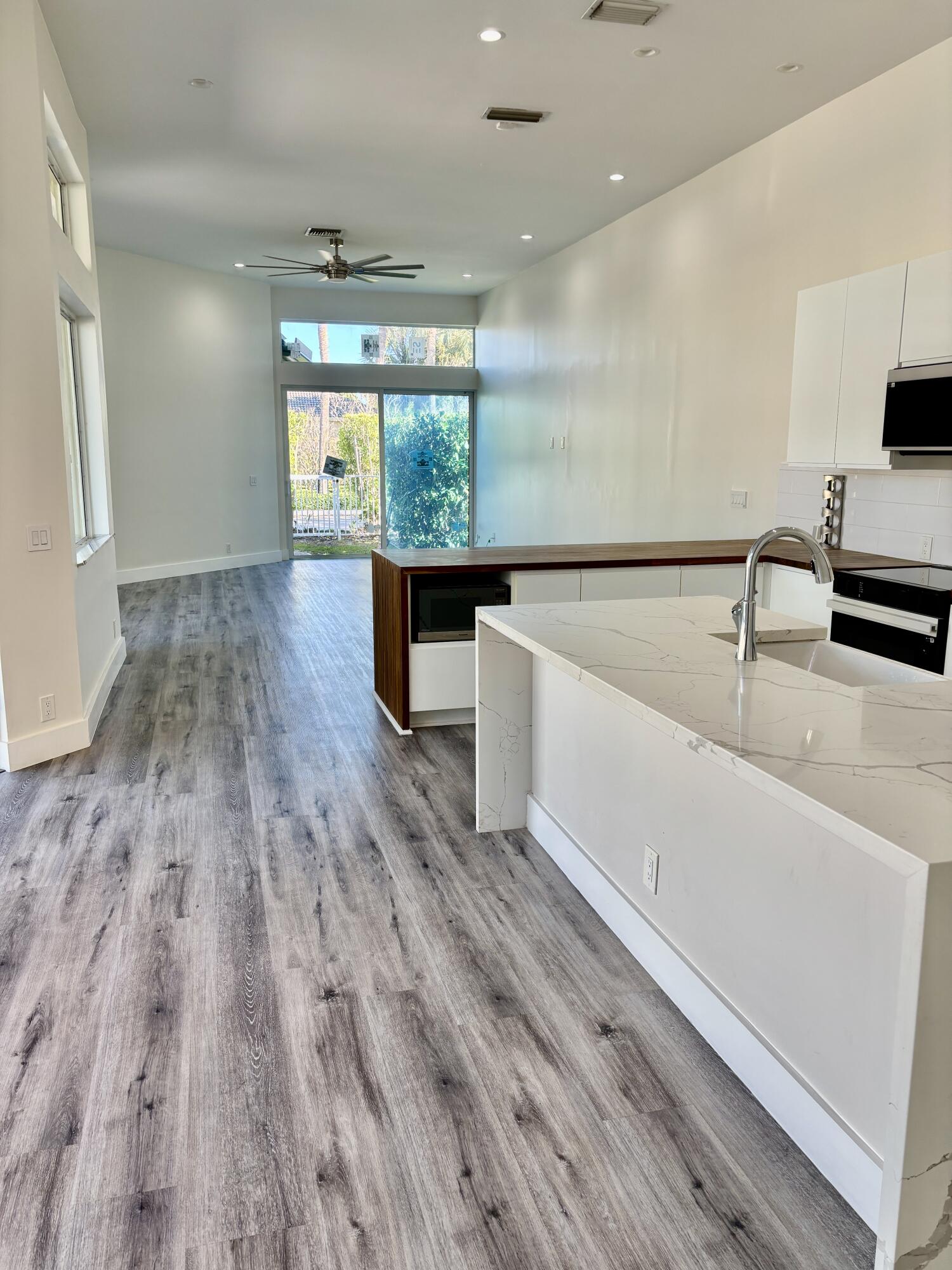 HERON BAY FOUR - Residential Lease