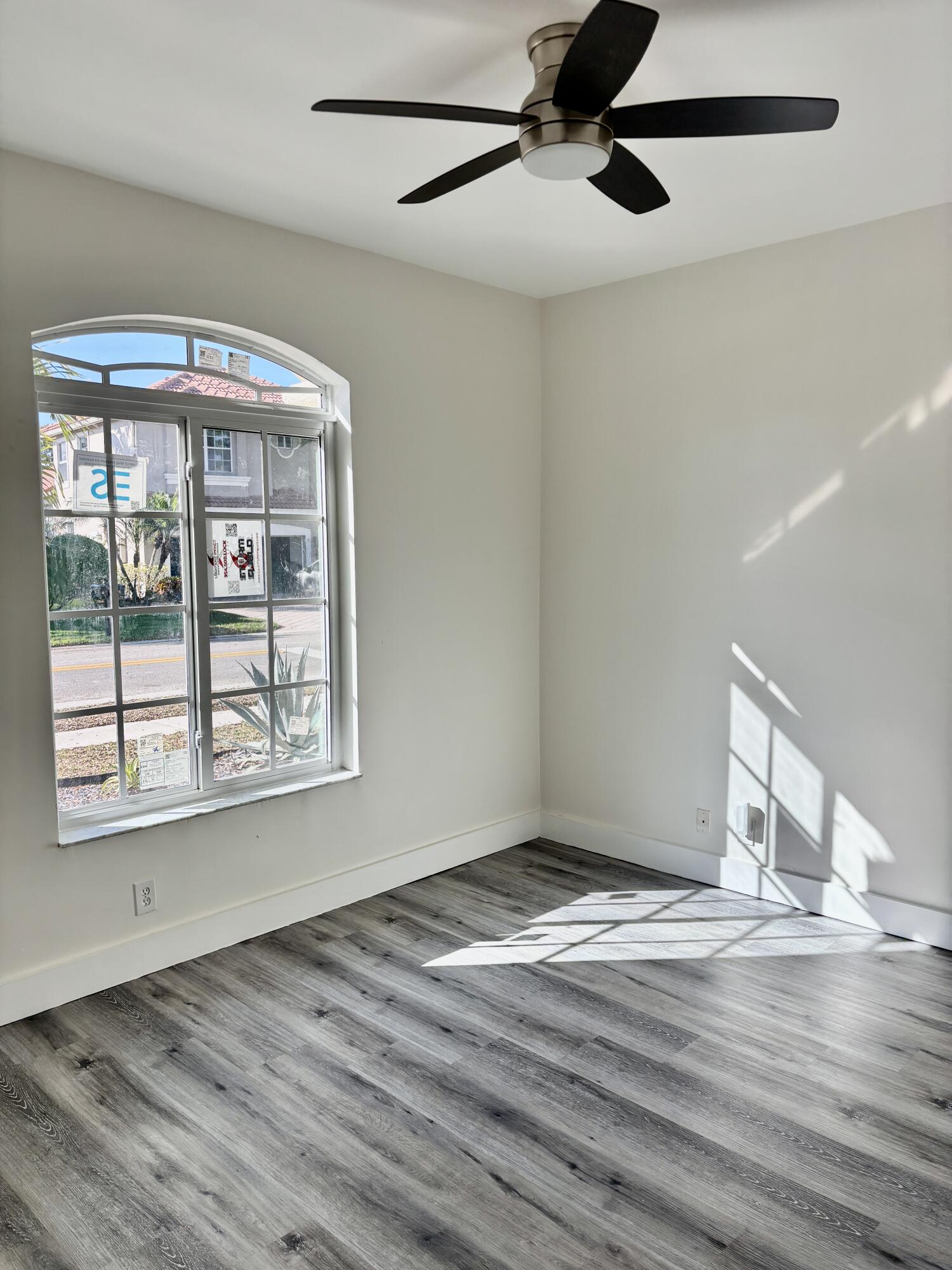 HERON BAY FOUR - Residential Lease