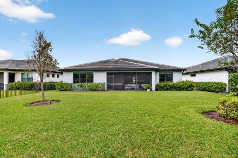 Tiny photo for 4529 Pinehurst Trail W, Oakland Park, FL 33309 (MLS # B26075955)