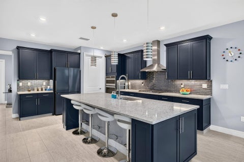 Tiny photo for 4529 Pinehurst Trail W, Oakland Park, FL 33309 (MLS # B26075955)