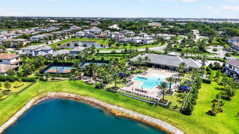 Tiny photo for 4529 Pinehurst Trail W, Oakland Park, FL 33309 (MLS # B26075955)