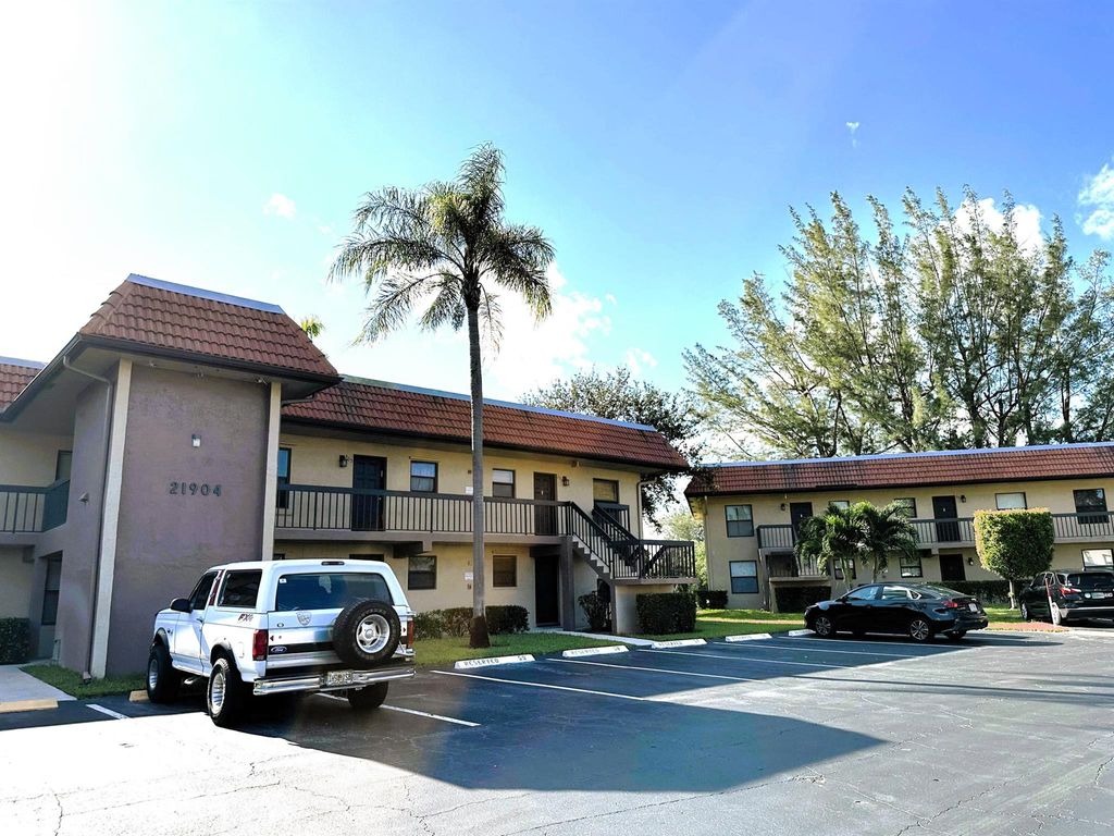 Photo of 21904 Lake Forest Circle #106, Boca Raton, FL 33433 (MLS # R10918551)