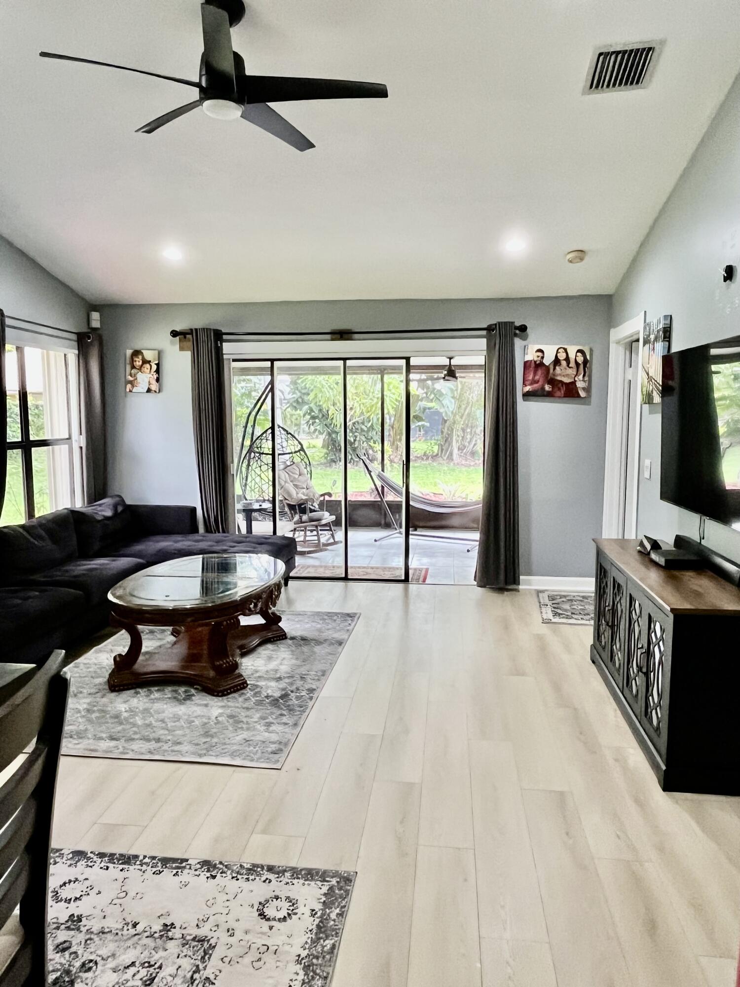 BRIGHTON LAKES - Residential