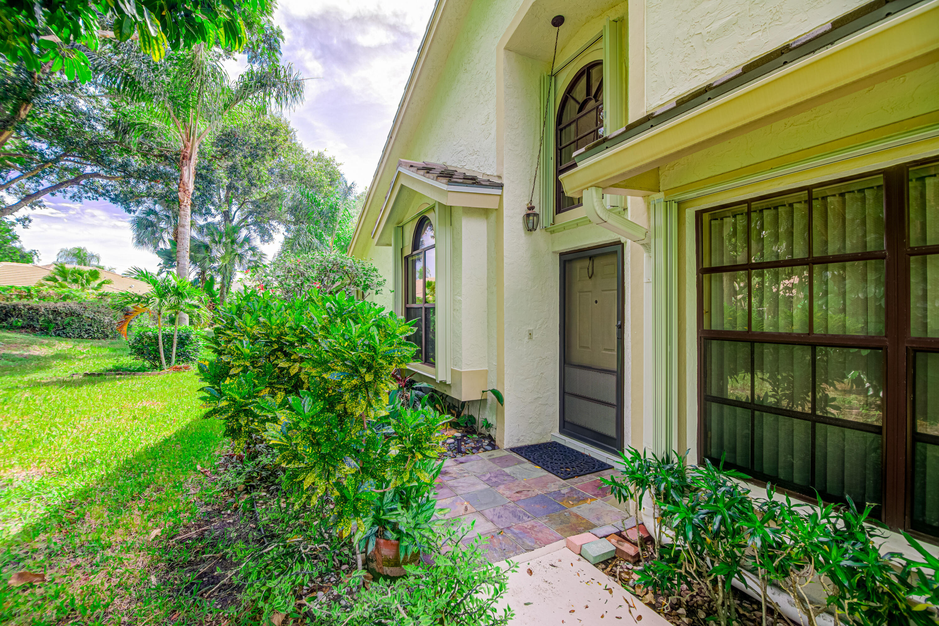 BRIGHTON LAKES - Residential