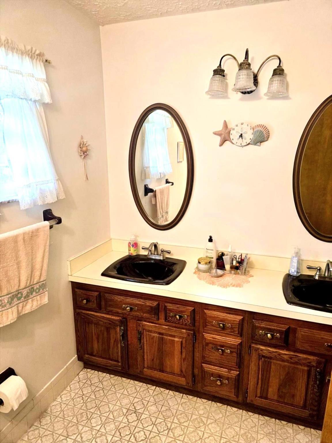 INDIAN RIVER ESTATES UNIT - Residential