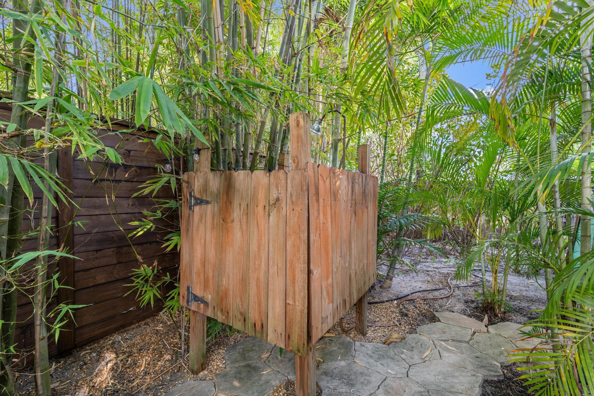 LAKE WORTH TOWN OF - Residential