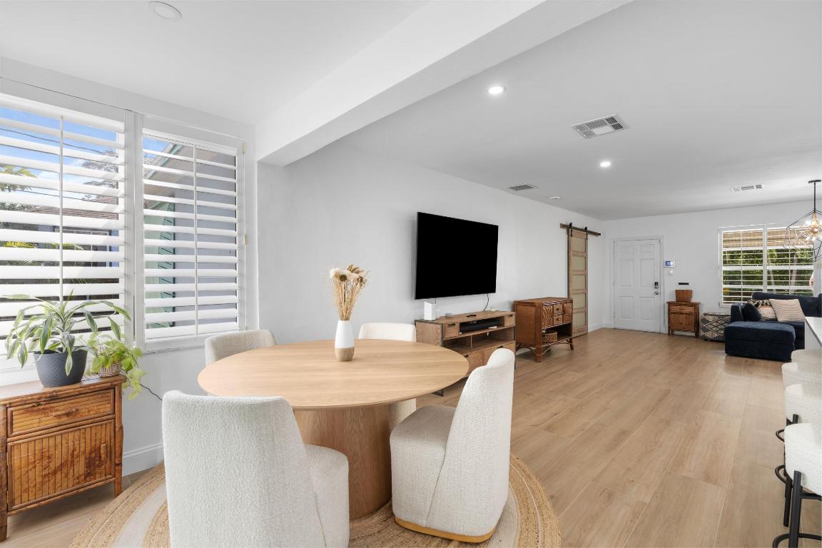 LAKE WORTH TOWN OF - Residential