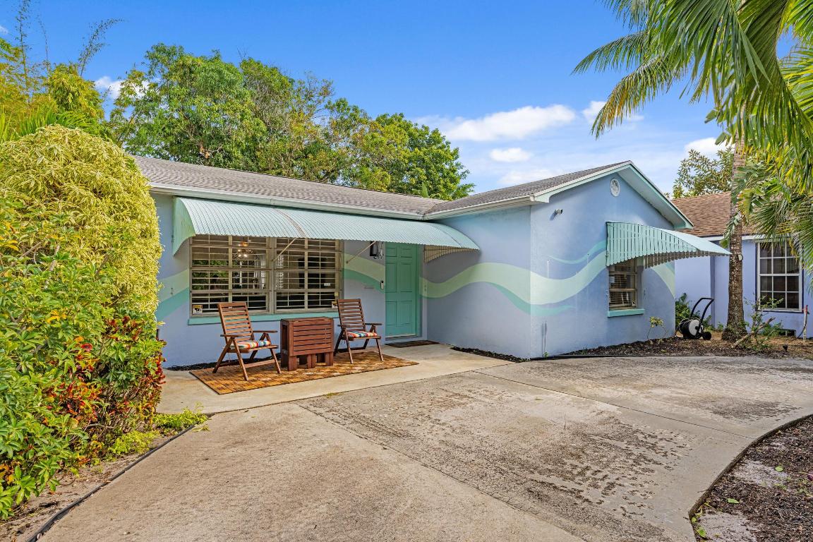 LAKE WORTH TOWN OF - Residential