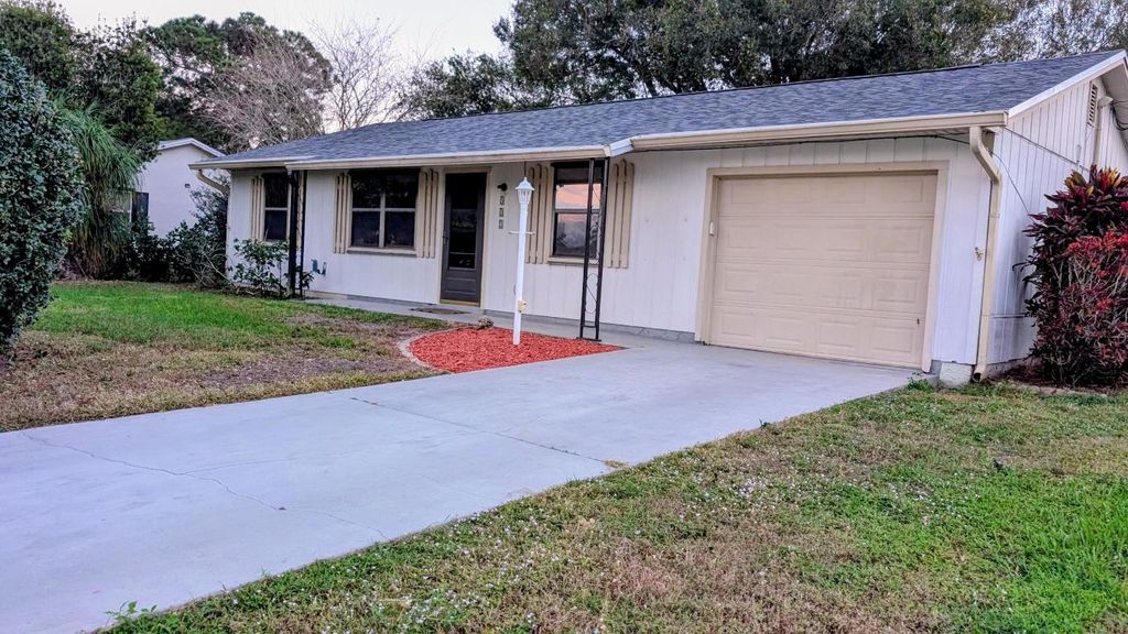 Photo of 522 NW La Brea Avenue, Port Saint Lucie, FL 34983 (MLS # R11149744)