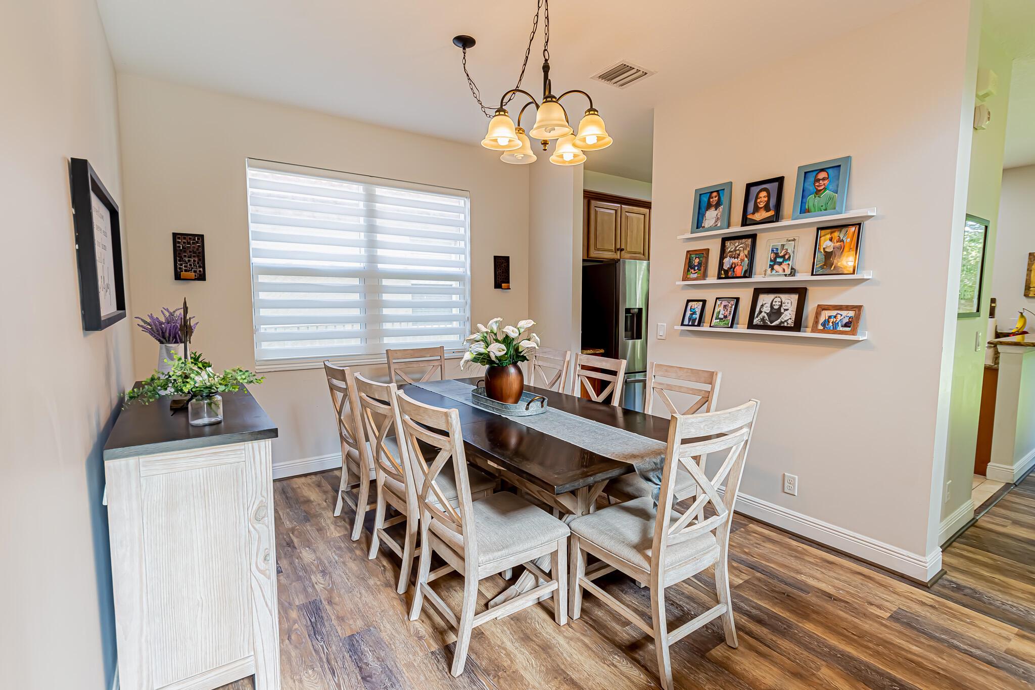 VIZCAYA FALLS - Residential