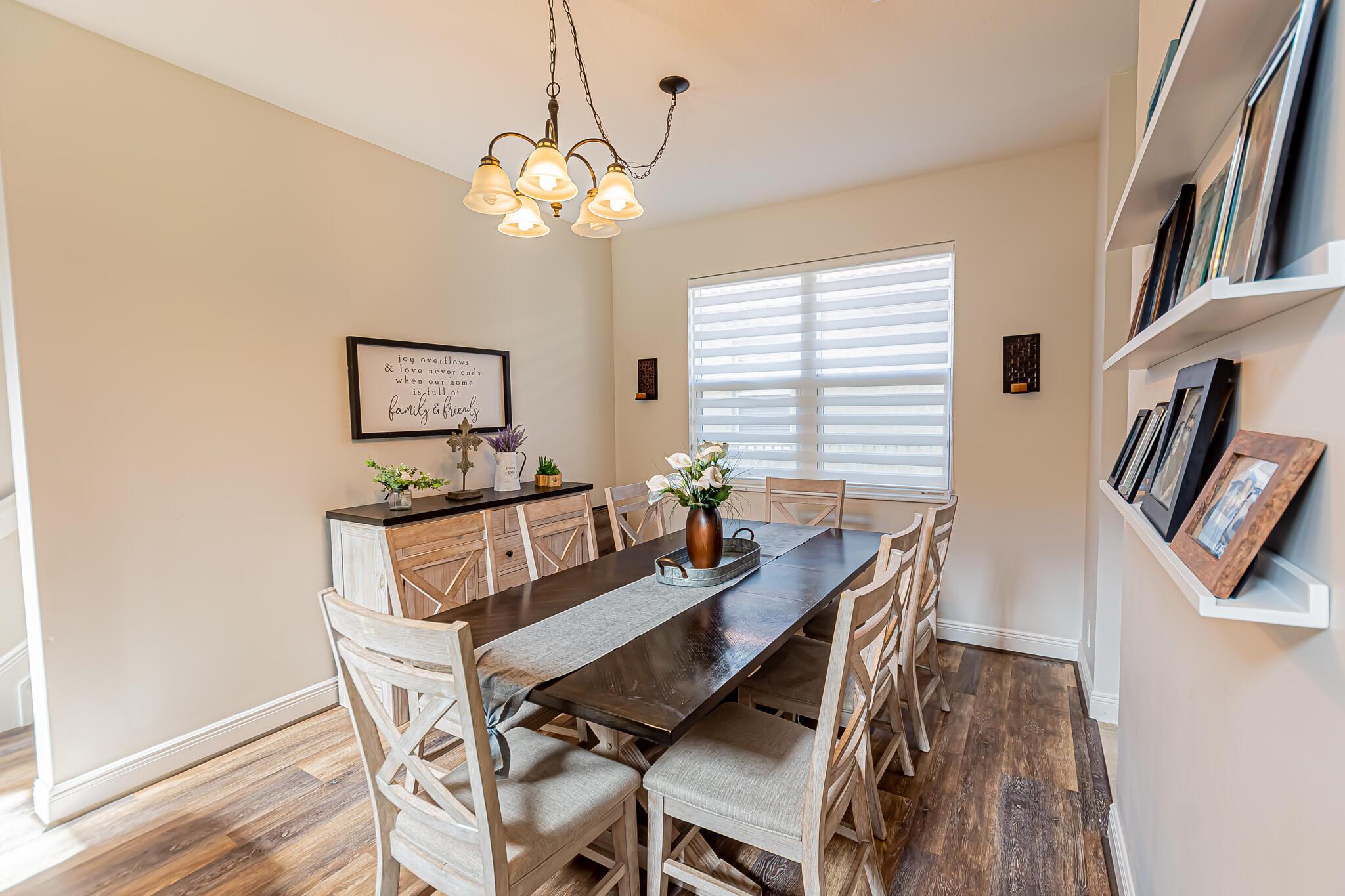 VIZCAYA FALLS - Residential