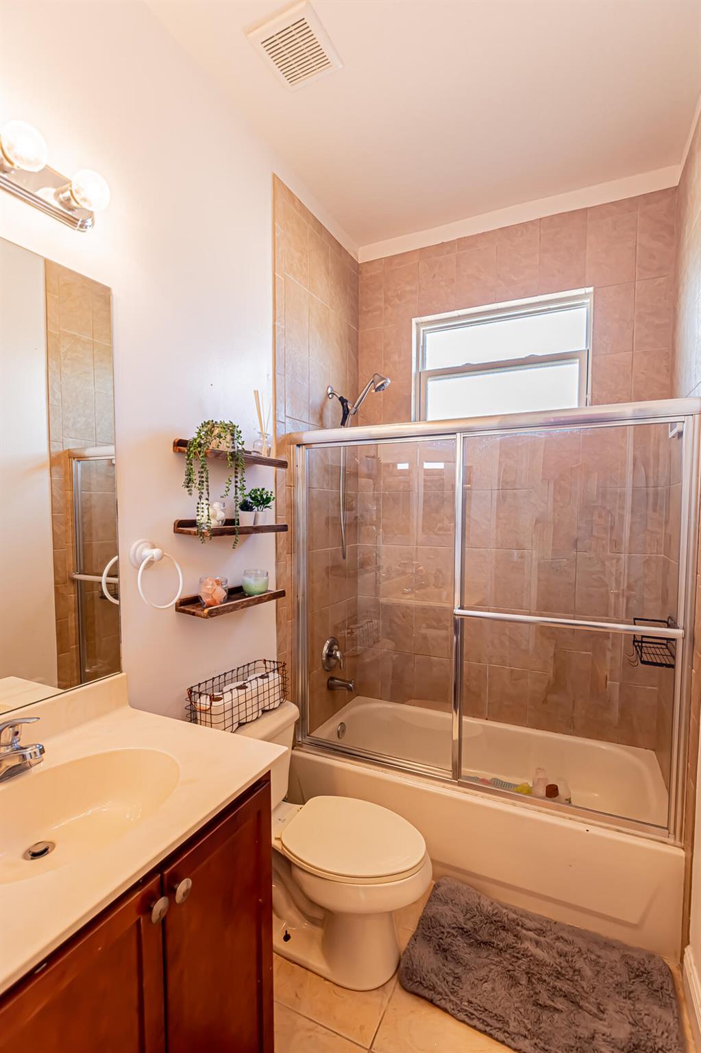 VIZCAYA FALLS - Residential