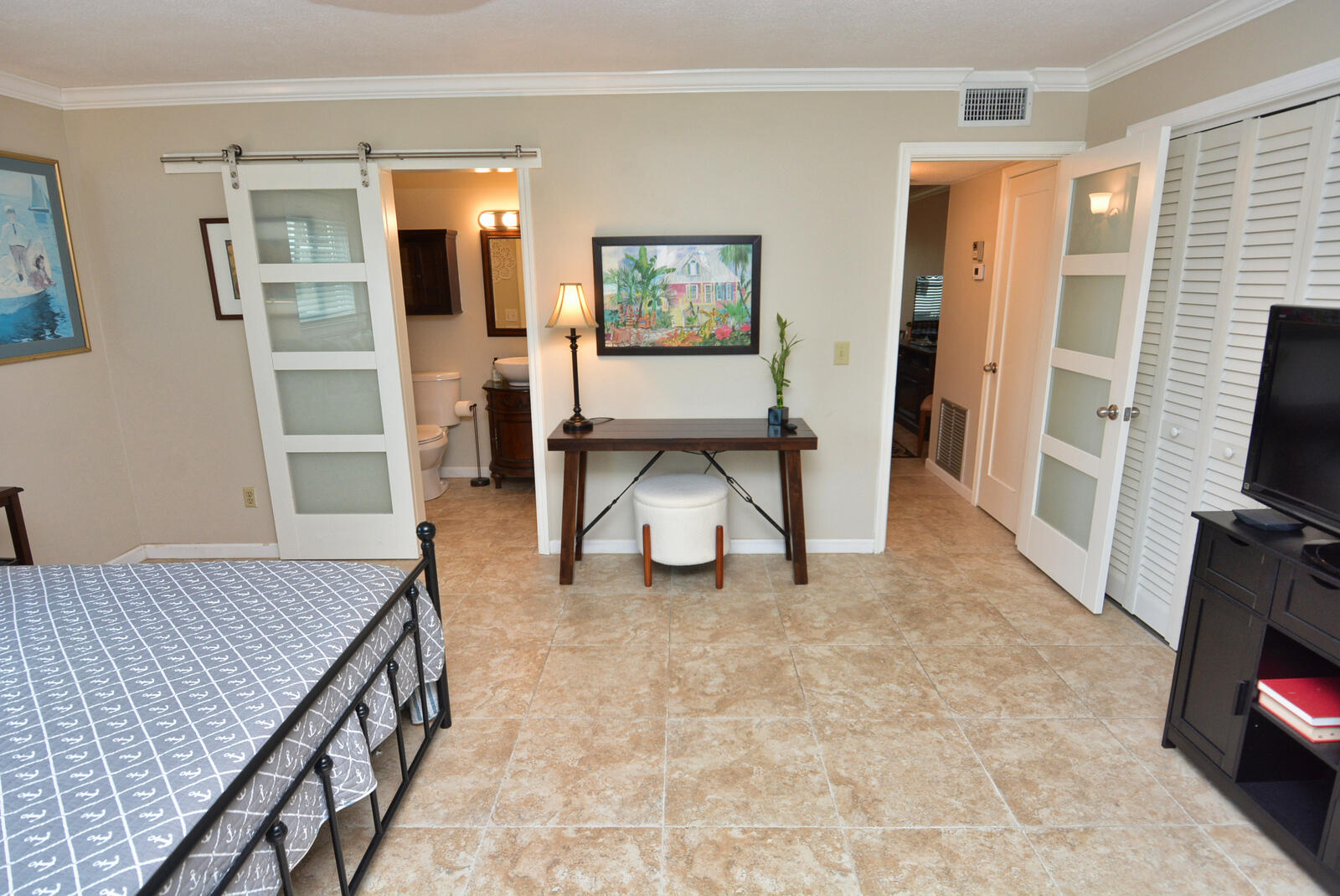 VISTA DEL LAGO CONDO - Residential Lease