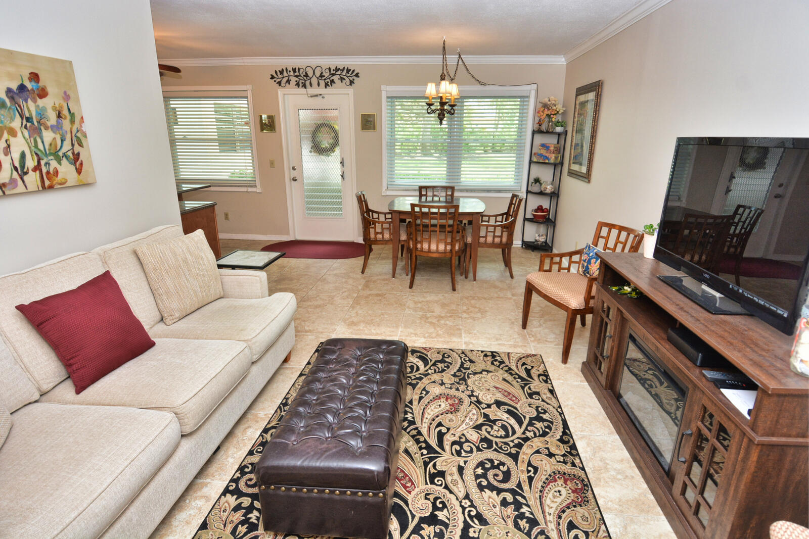 VISTA DEL LAGO CONDO - Residential Lease