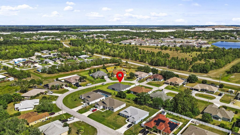 Photo of 5826 NW Dooley Circle, Port Saint Lucie, FL 34986 (MLS # R10947154)