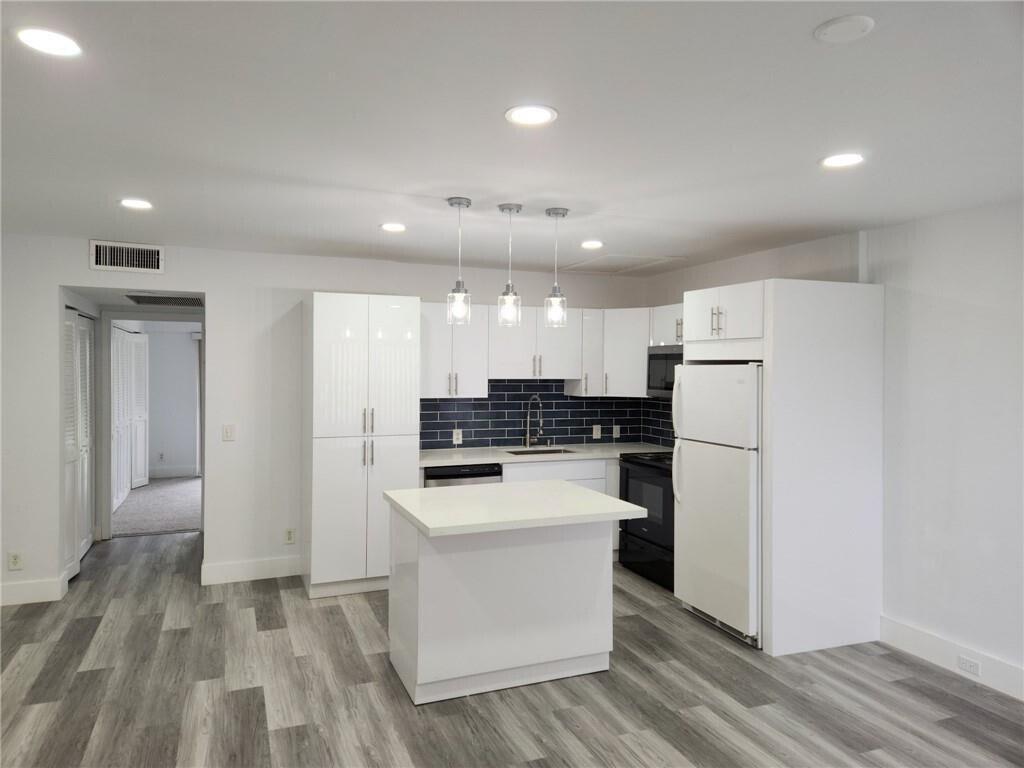 Photo of 282 Mansfield G #282, Boca Raton, FL 33434 (MLS # R11129106)