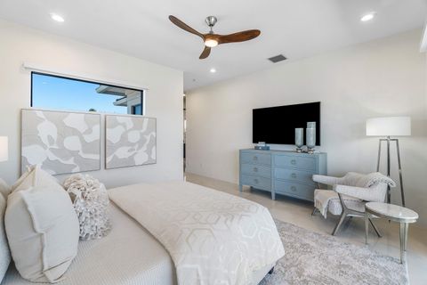 Tiny photo for 450 NE 10th Street, Boca Raton, FL 33432 (MLS # R11108313)