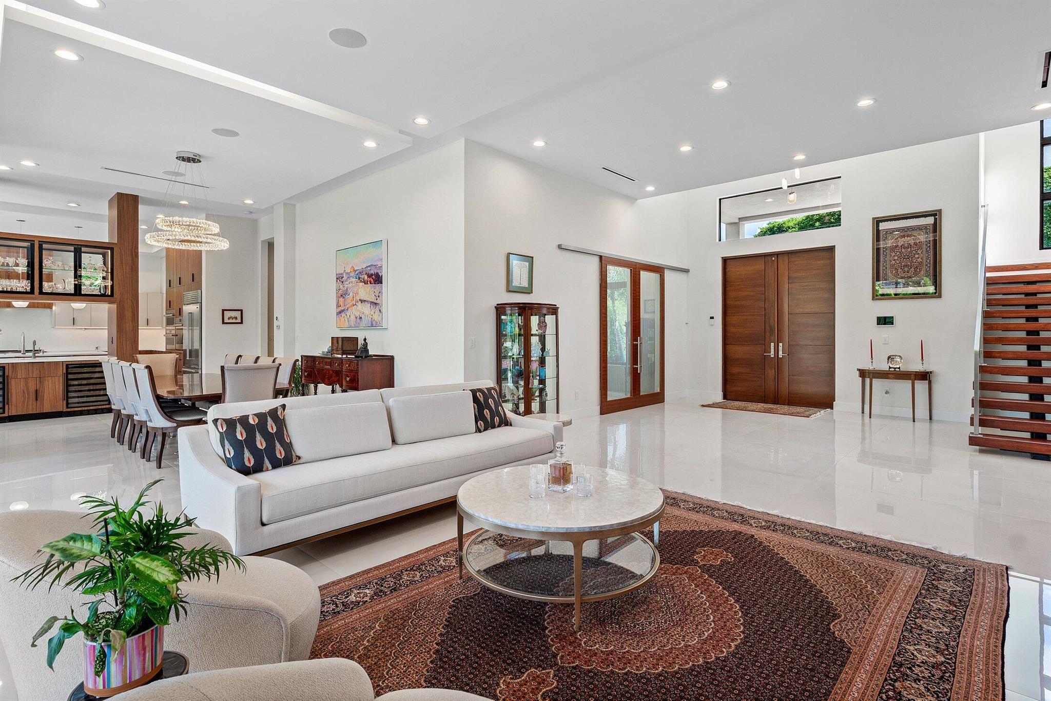 BERMUDA SQUARE SEC B - Residential