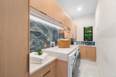 Tiny photo for 450 NE 10th Street, Boca Raton, FL 33432 (MLS # R11108313)