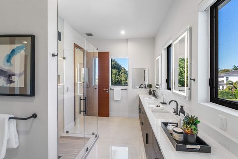 Tiny photo for 450 NE 10th Street, Boca Raton, FL 33432 (MLS # R11108313)