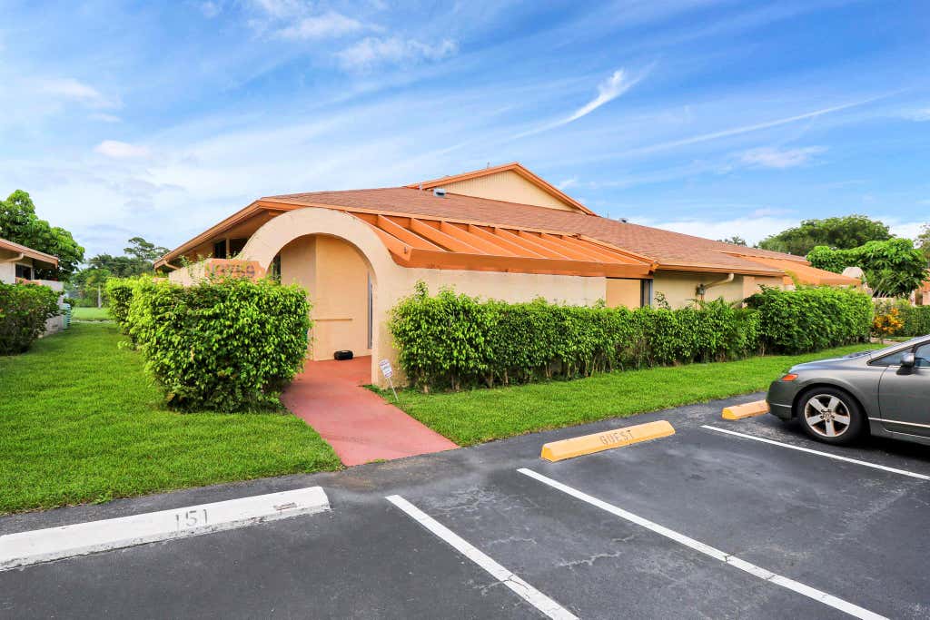 Photo of 13759 Date Palm Court #A, Delray Beach, FL 33484 (MLS # R10904424)