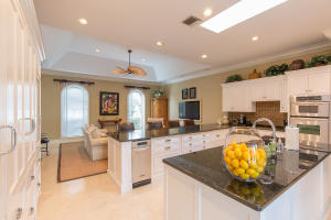 MALLET HILL OF WELLINGTON - Residential