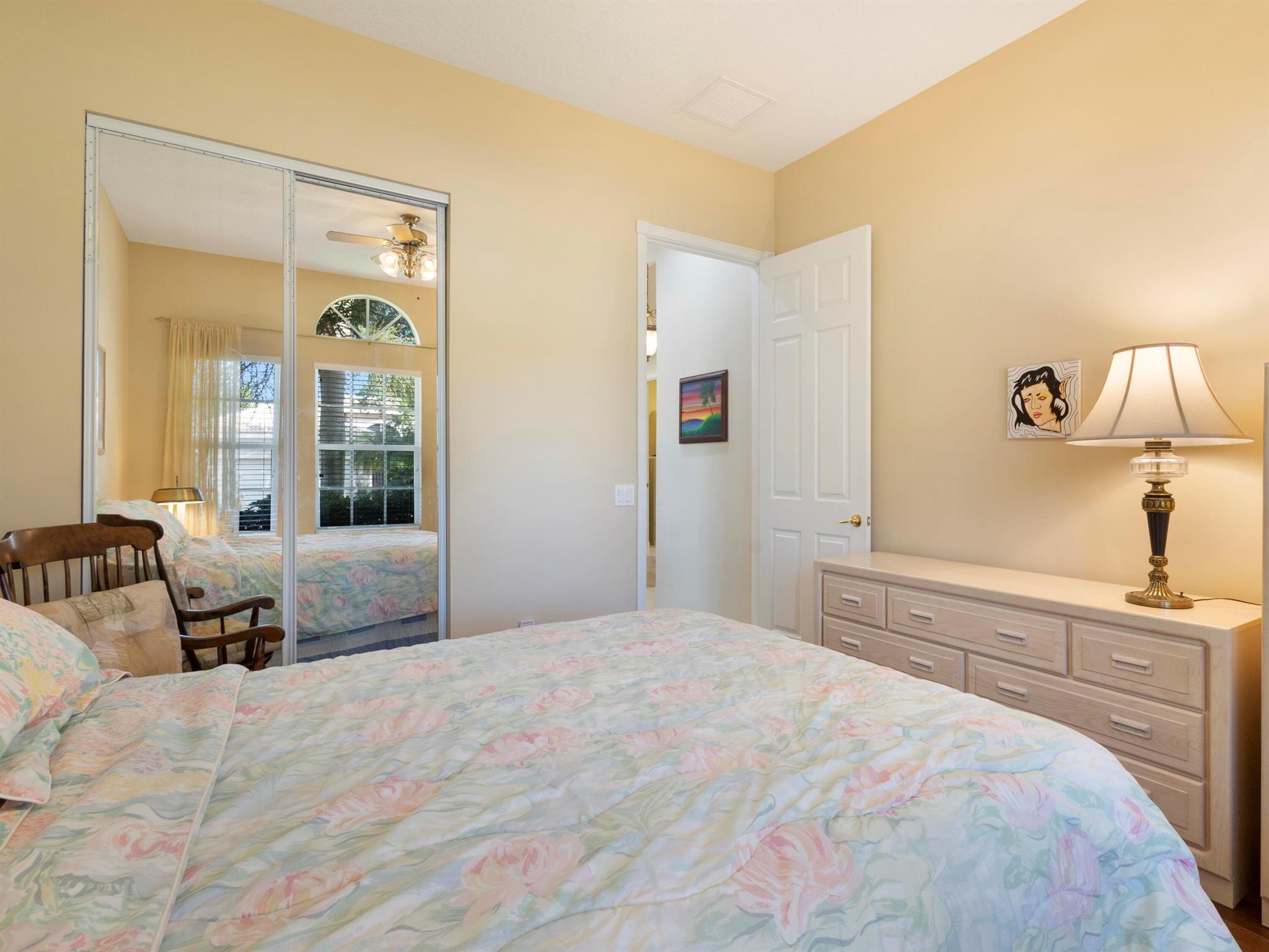 VALENCIA SHORES 3 - Residential