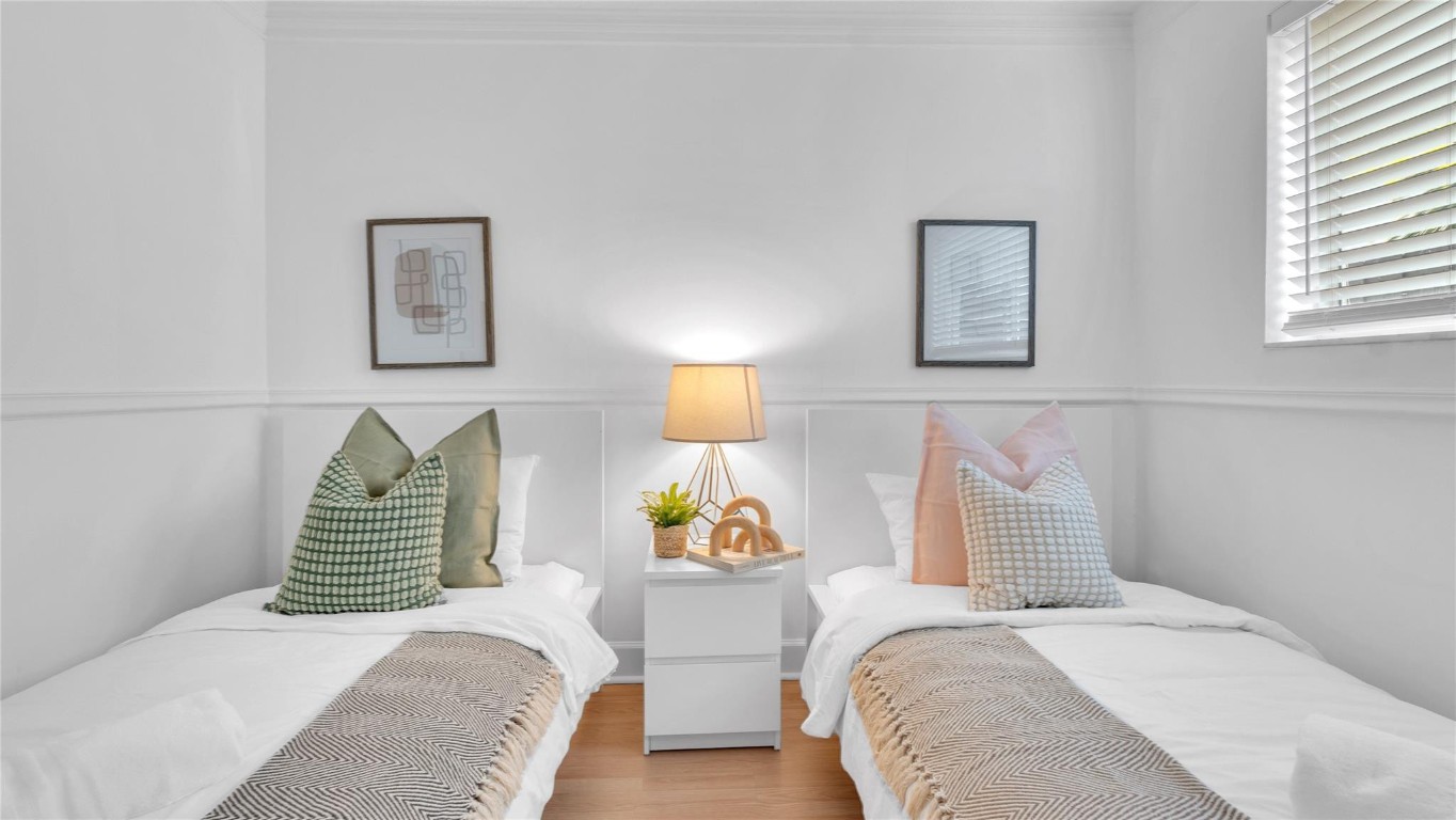 HOLLYWOOD HILLS AMEN PLAT - Residential Lease