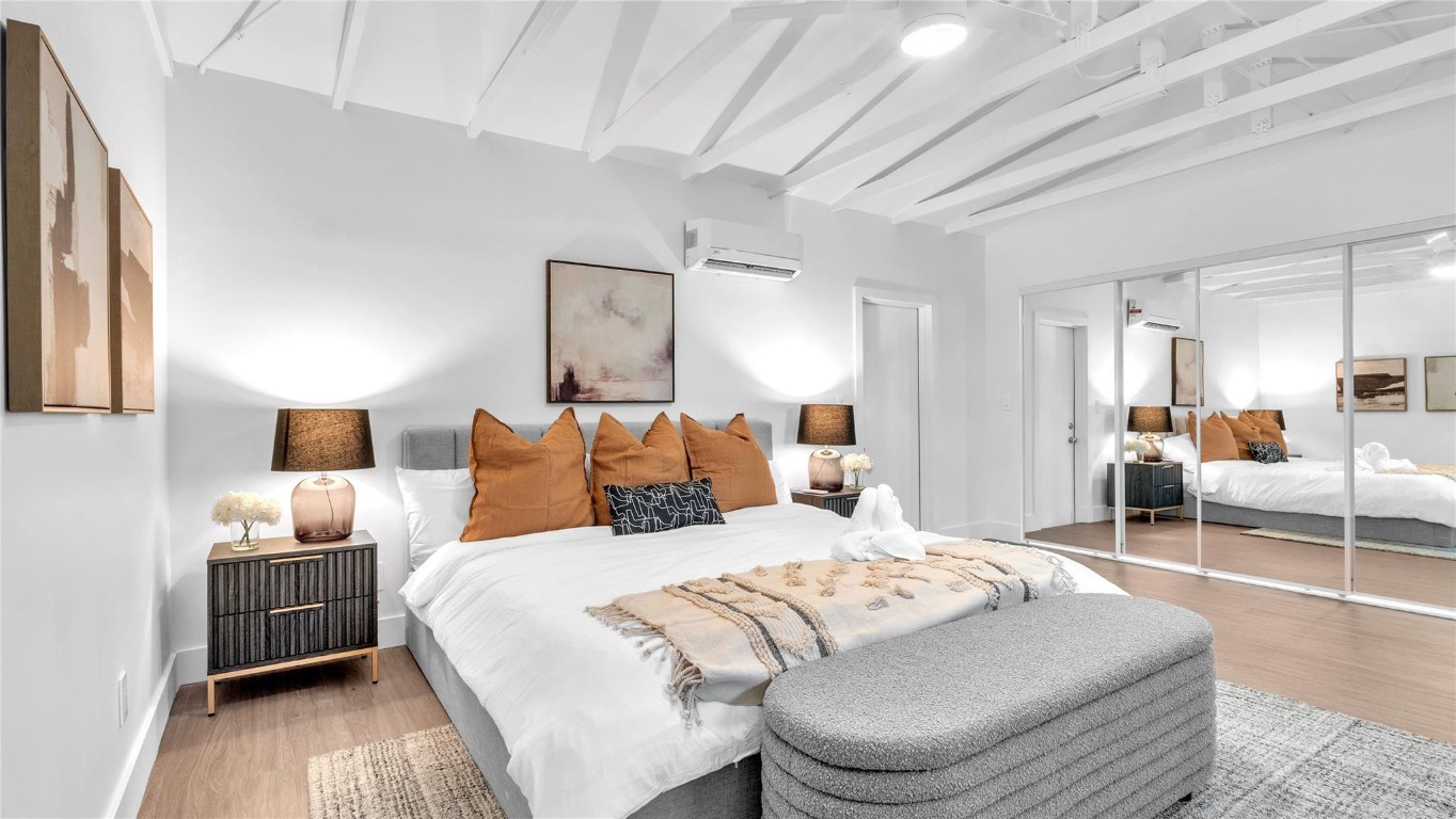 HOLLYWOOD HILLS AMEN PLAT - Residential Lease