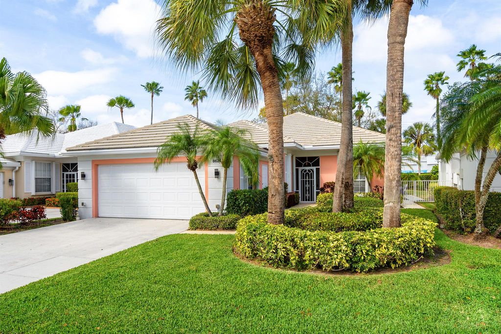 Photo of 8624 Doverbrook Drive, Palm Beach Gardens, FL 33410 (MLS # R11064726)
