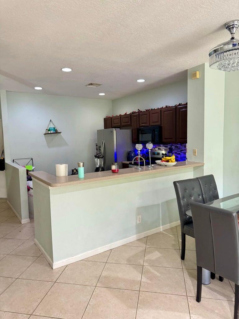 MELROSE PUD VERONA LAKES - Residential