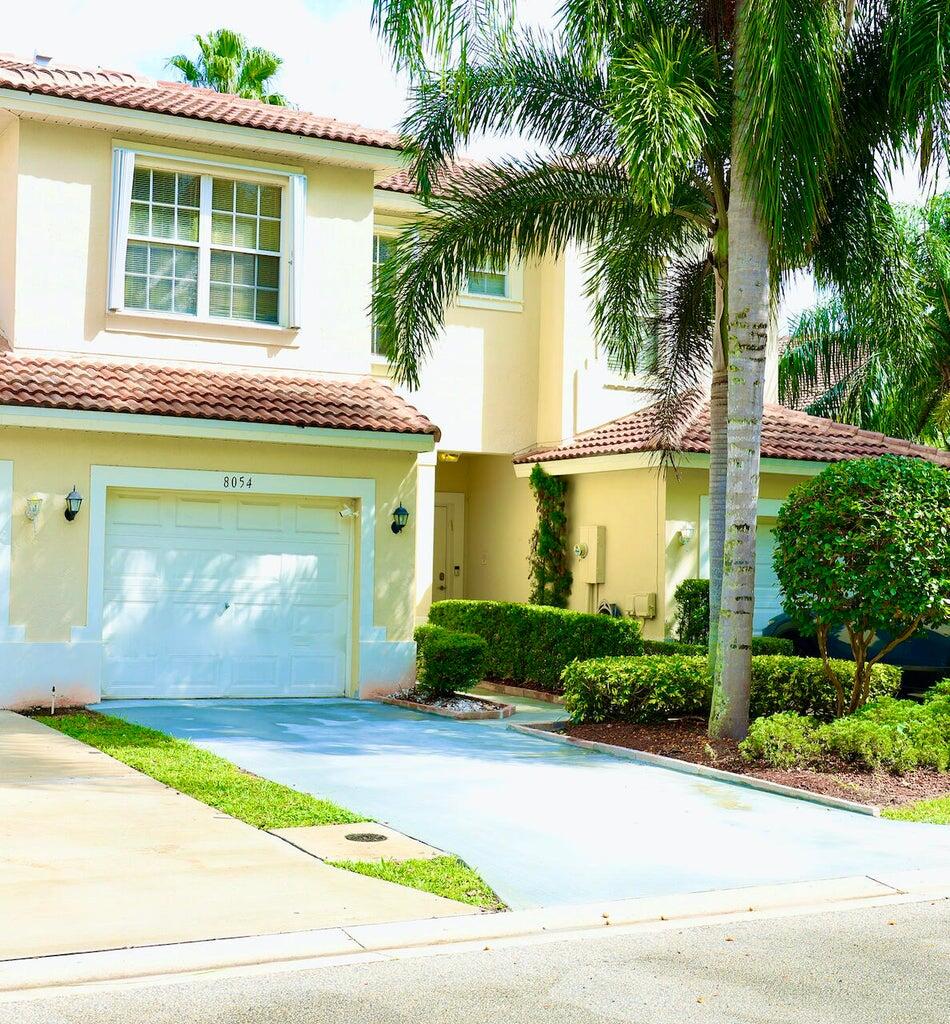 Photo of 8054 Bellagio Lane, Boynton Beach, FL 33472 (MLS # R11144274)