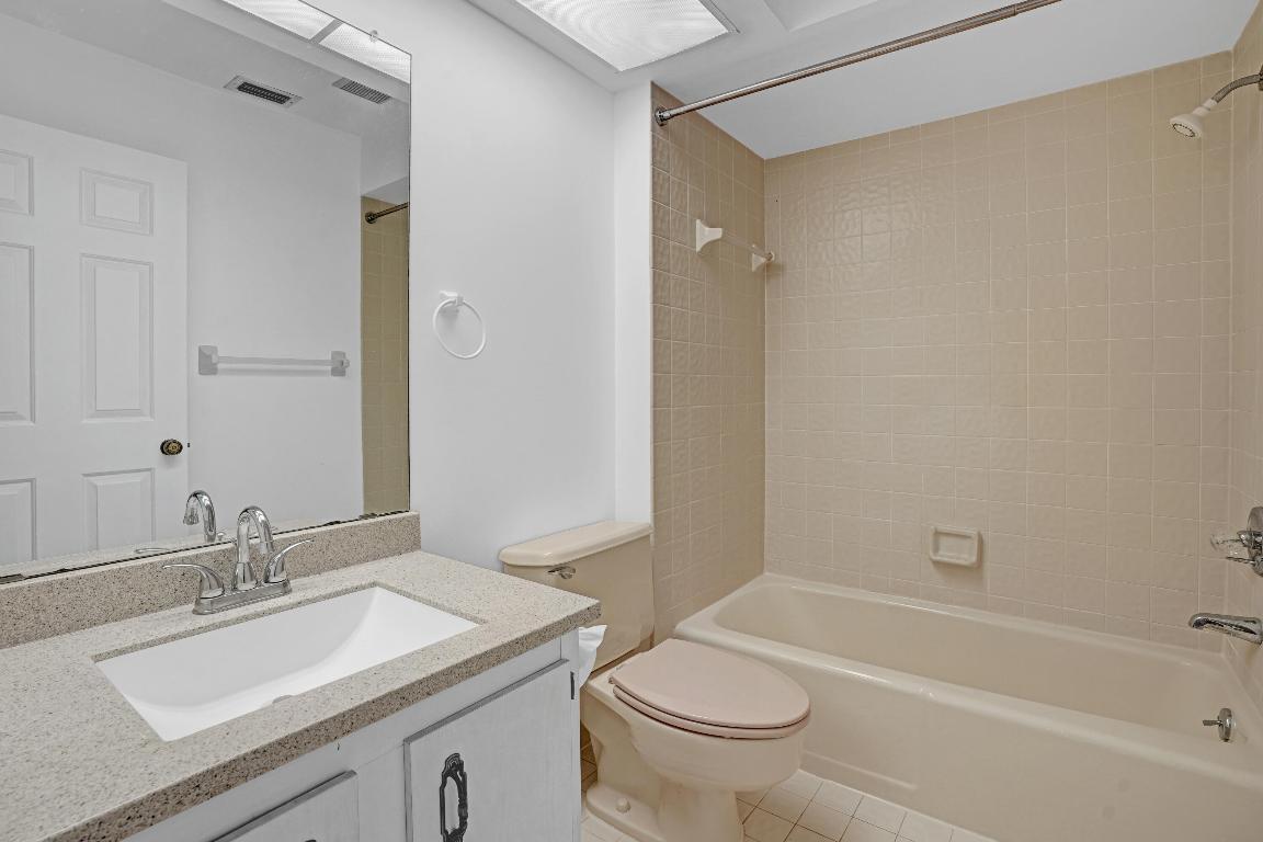 JAMESTOWN AT HERITAGE RIDGE - Residential