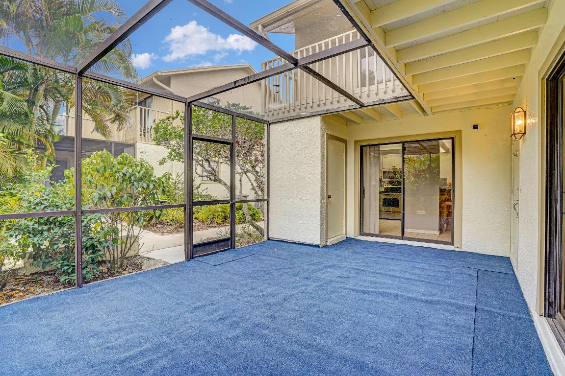 JAMESTOWN AT HERITAGE RIDGE - Residential