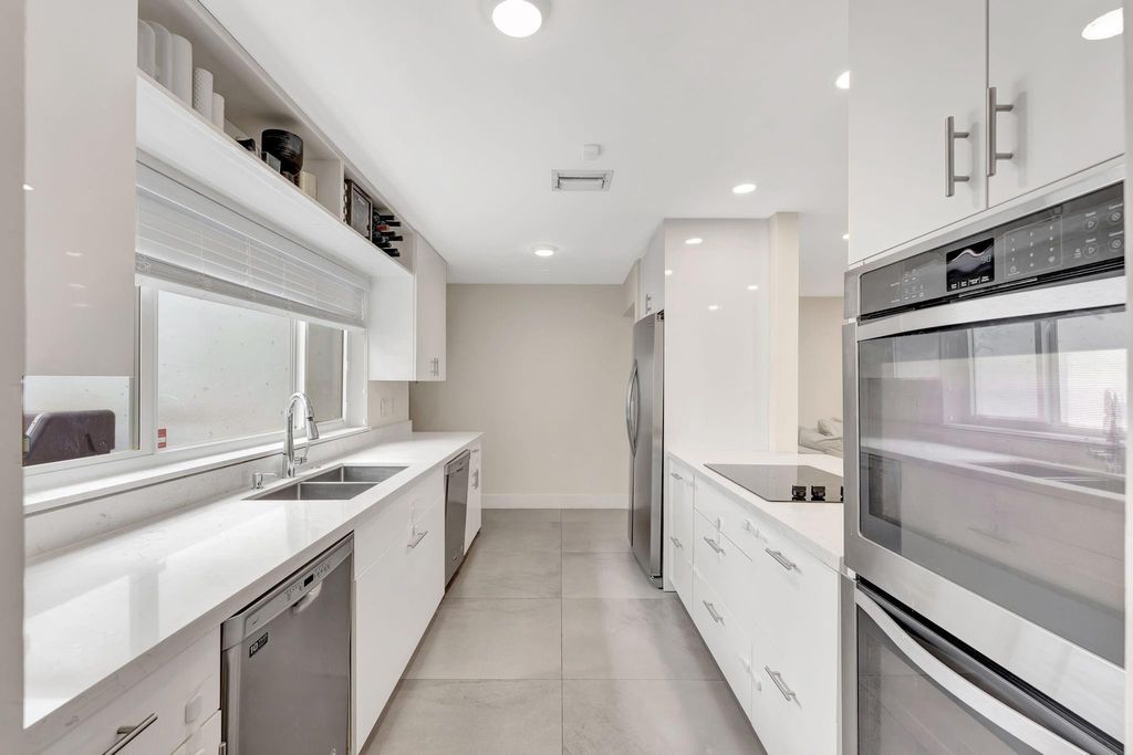 Photo of 3501 Keyser Avenue #Unit 1, Hollywood, FL 33021 (MLS # B26014555)