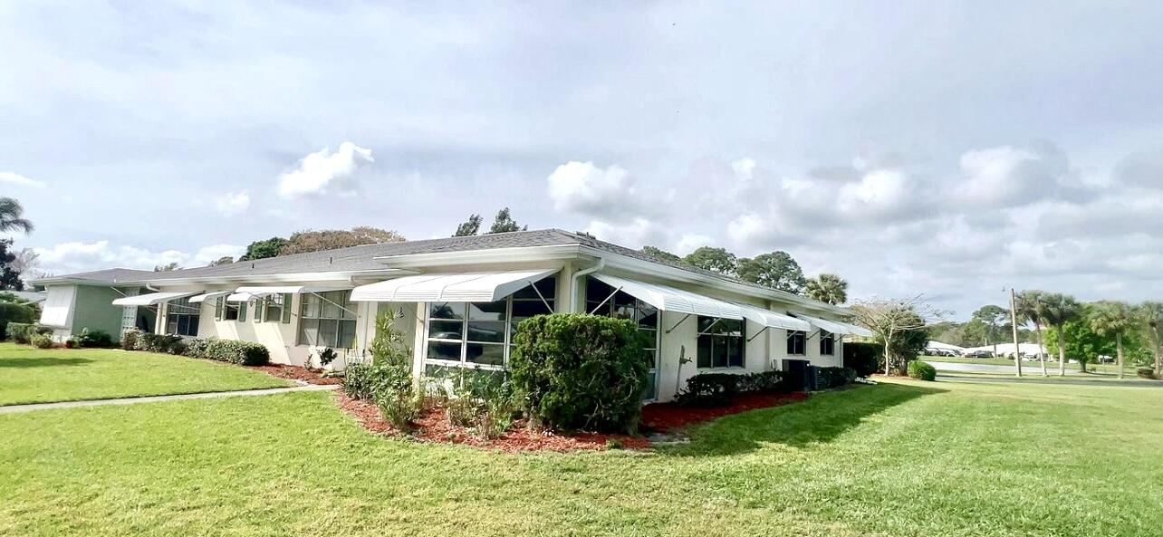 HIGH POINT OF FORT PIERCE CONDOMINIUM SECTION 1 - Residential