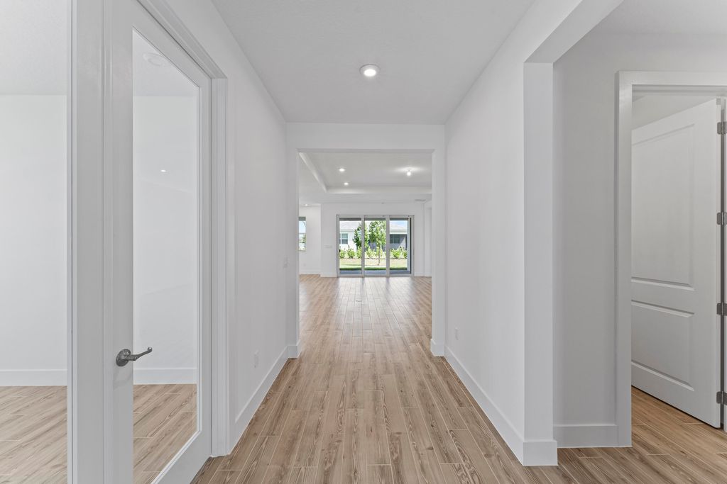 Photo of 9881 SW Isabelline Drive, Port Saint Lucie, FL 34987 (MLS # R10896069)