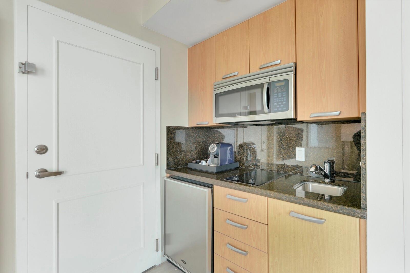 HILTON CLUB Q RESIDENCES - Residential