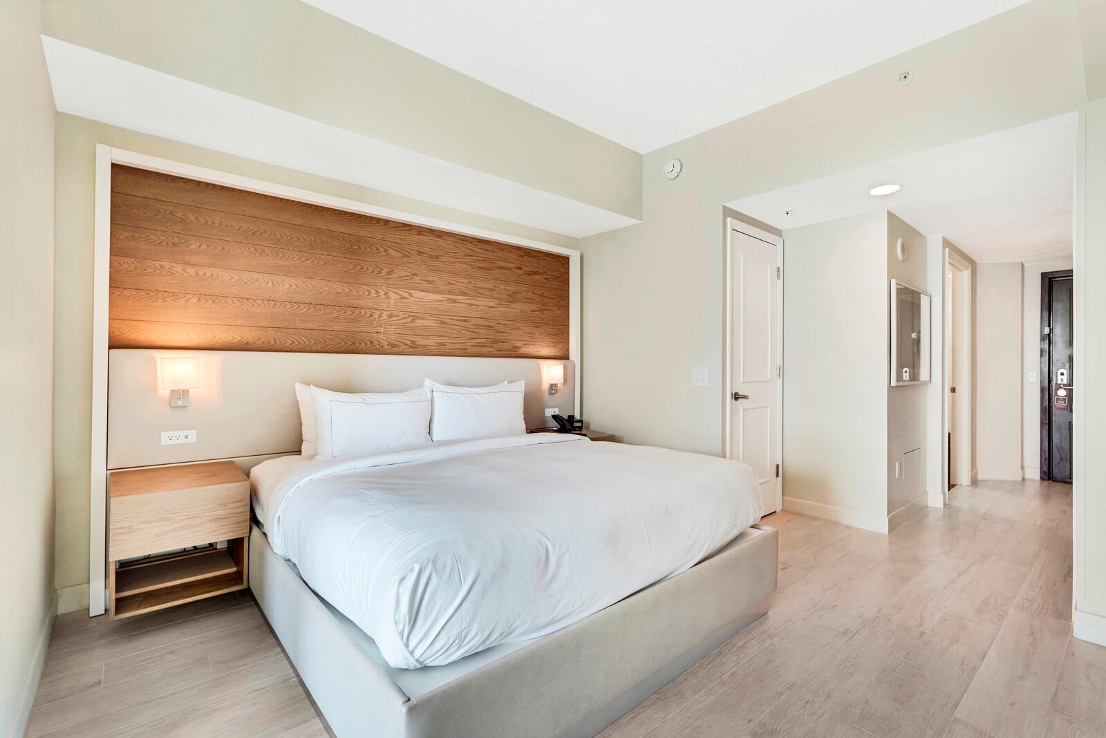 HILTON CLUB Q RESIDENCES - Residential