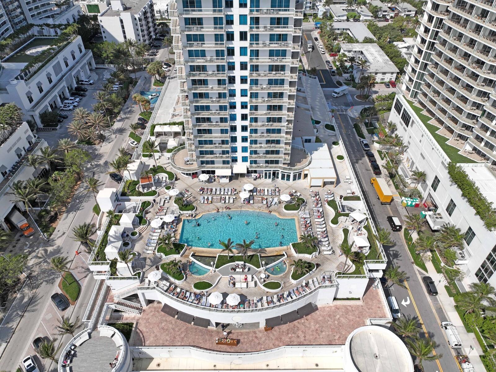 HILTON CLUB Q RESIDENCES - Residential