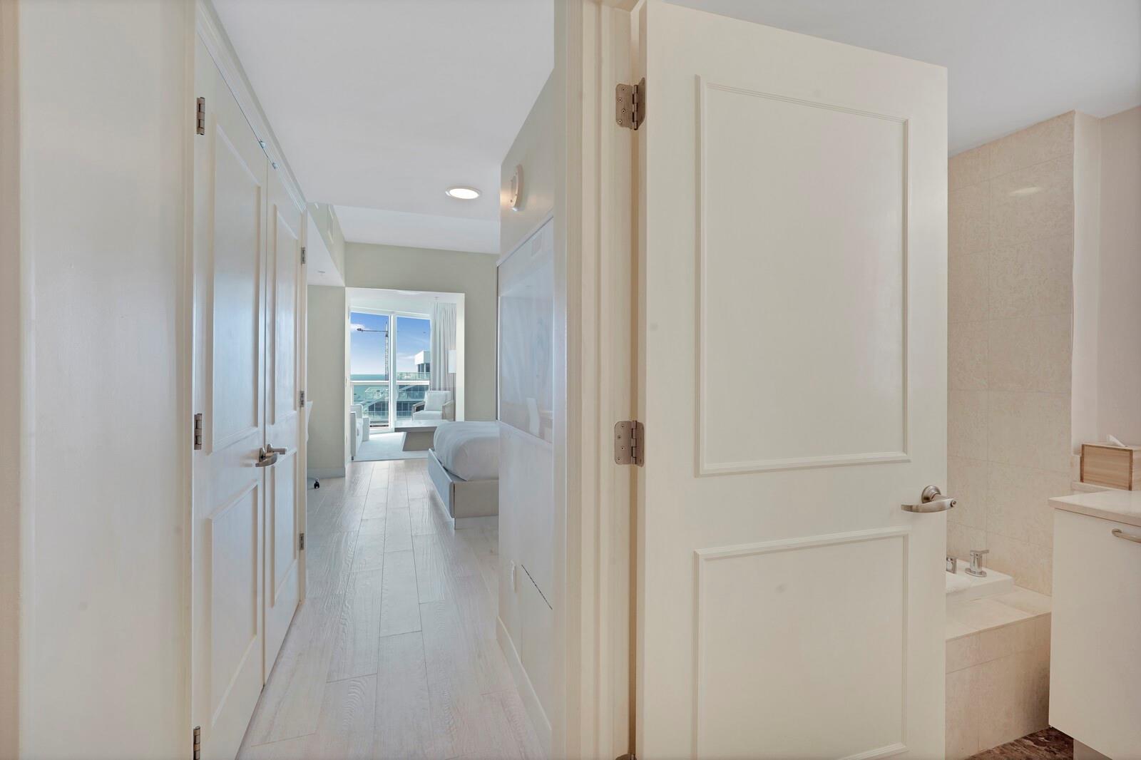 HILTON CLUB Q RESIDENCES - Residential