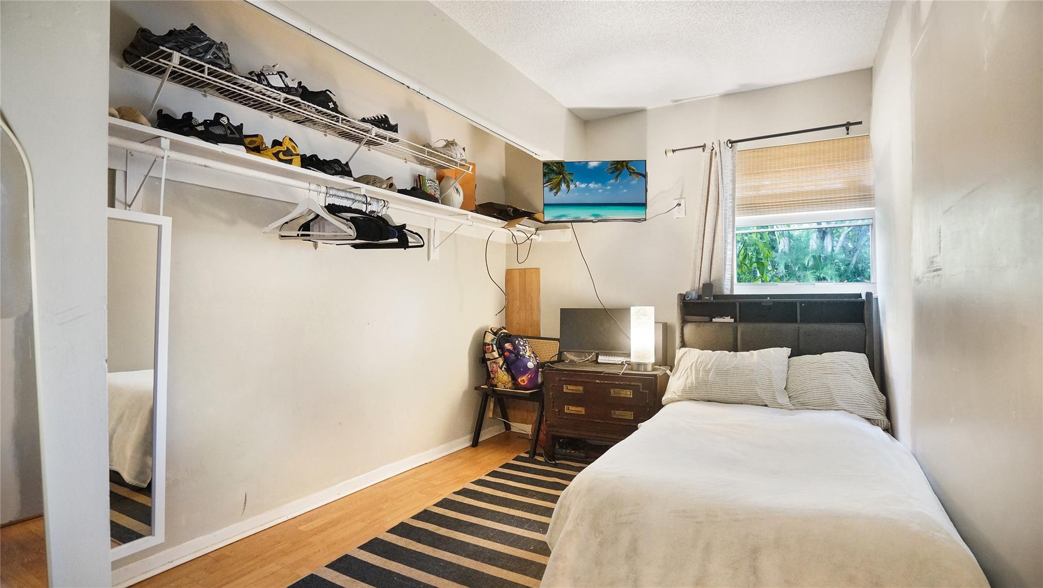 ALPINE WOODS - Residential