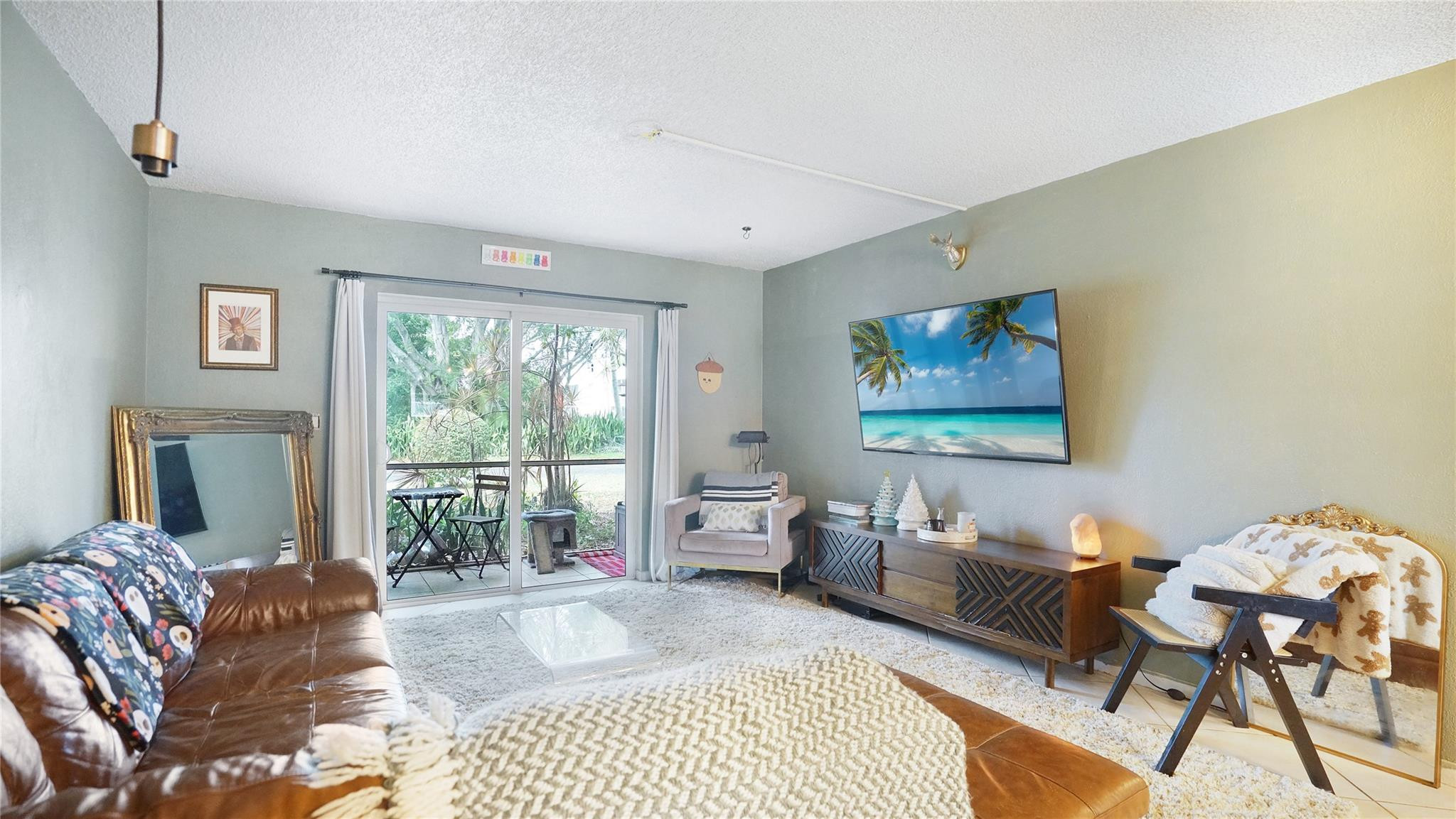 ALPINE WOODS - Residential