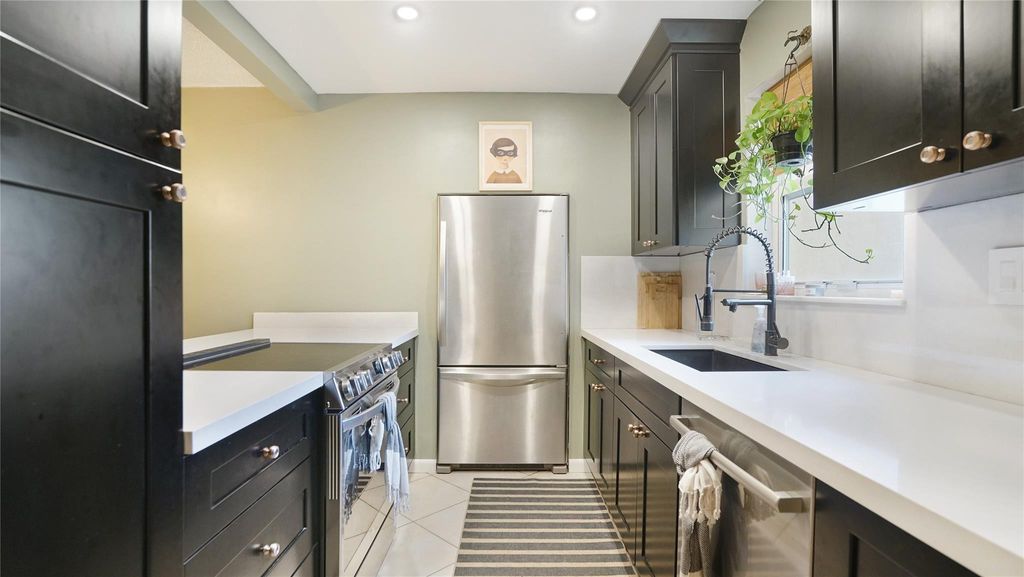 Photo of 8524 Old Country Manor #106, Davie, FL 33328 (MLS # F10550218)